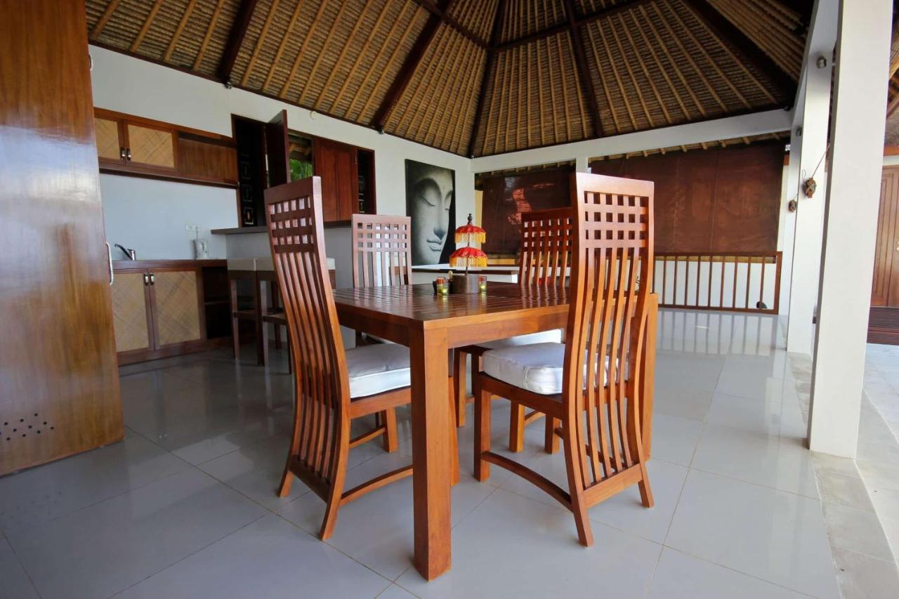 Siddhartha Oceanfront Resort & Spa Bali คุบู ภายนอก รูปภาพ