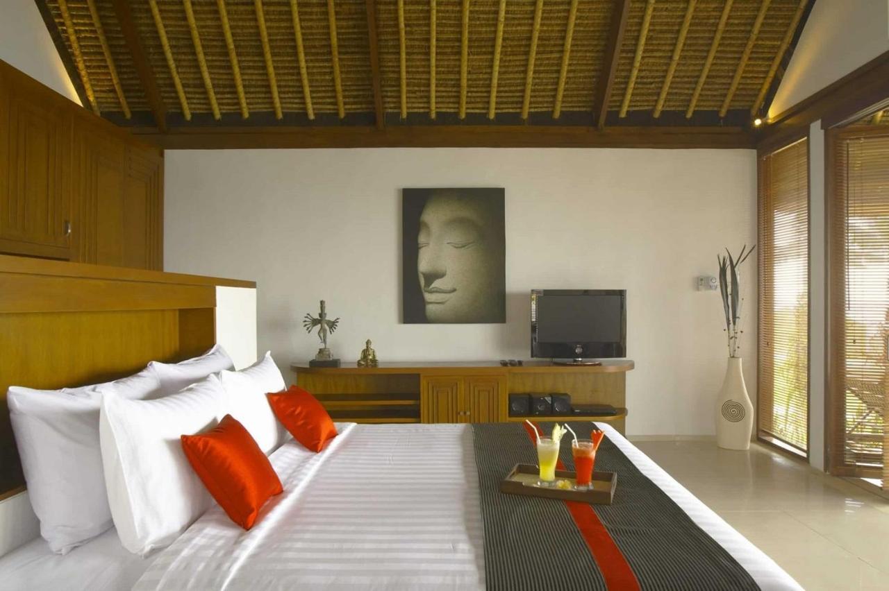 Siddhartha Oceanfront Resort & Spa Bali คุบู ภายนอก รูปภาพ