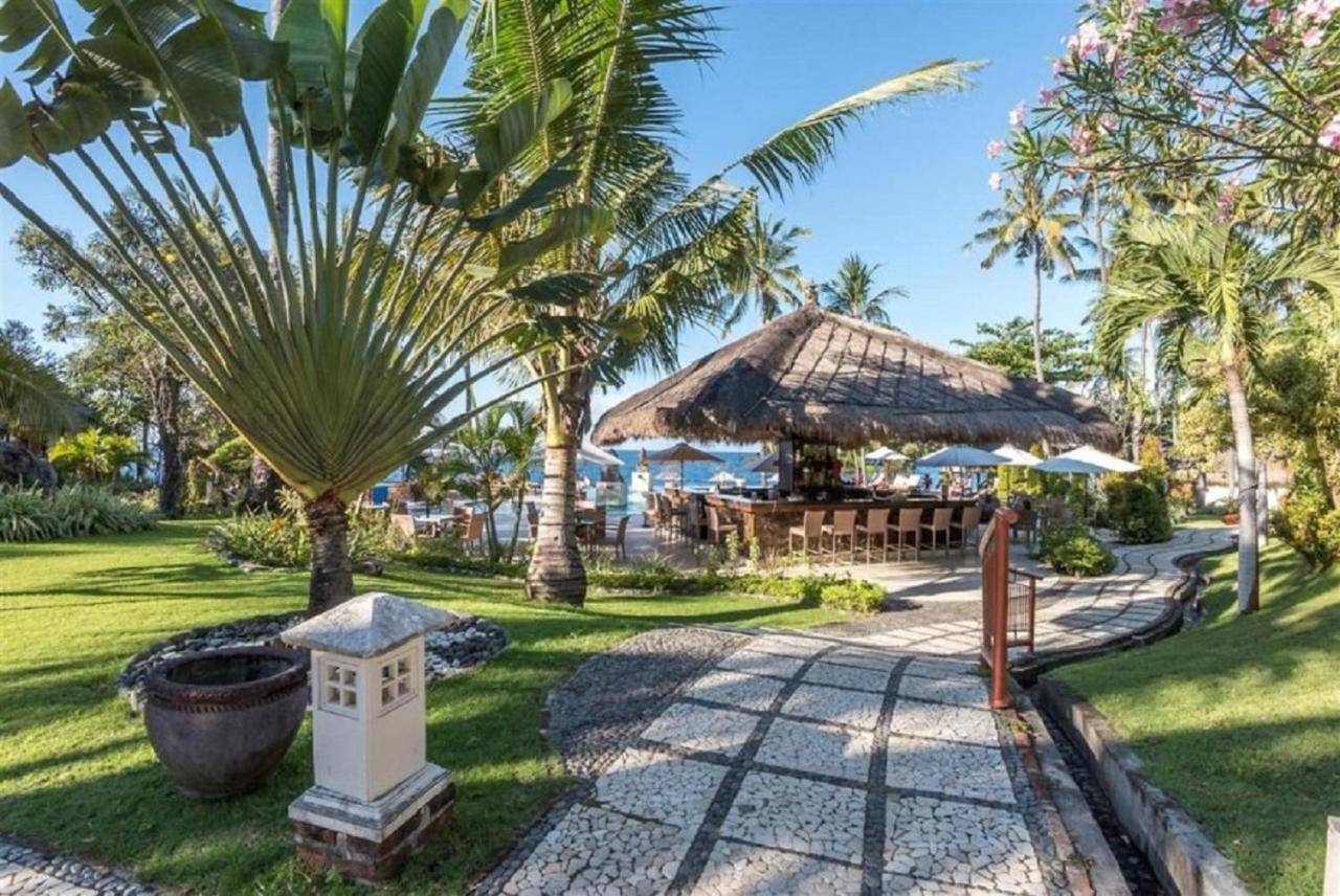 Siddhartha Oceanfront Resort & Spa Bali คุบู ภายนอก รูปภาพ